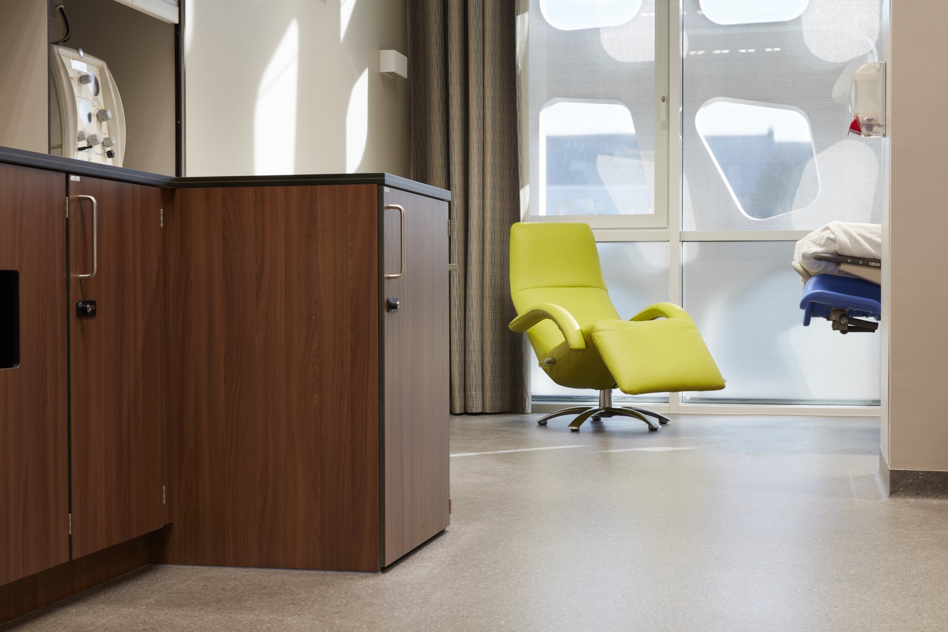 Sint-Jozefkliniek | | Project | Design furniture | JORI